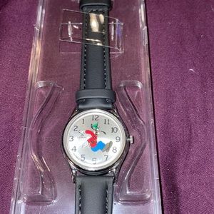 Lorus Backward Walt Disney Goofy watch